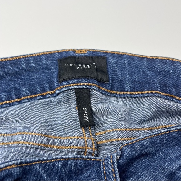 Dark Wash Shorts - Picture 3 of 4